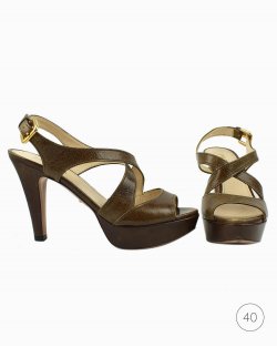 Sapato Prada Plataforma Strappy Marrom