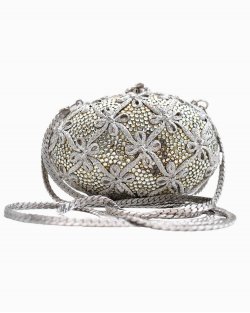 Bolsa Judith Leiber Minaudiere Prata Swarovski Oval