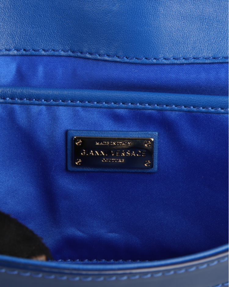 Bolsa Gianni Versace Couture Original Flap Chain Verniz Azul