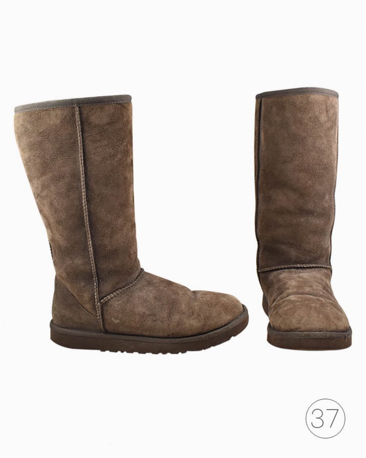 bota ugg marrom