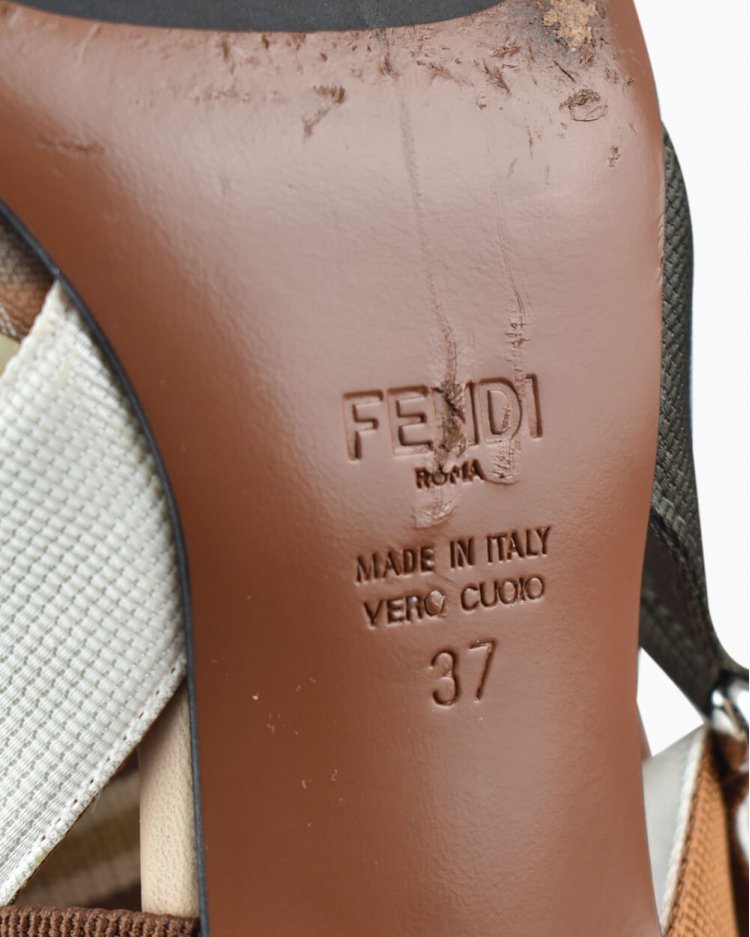 Sapato Fendi Colibri Original Marrom Feminino