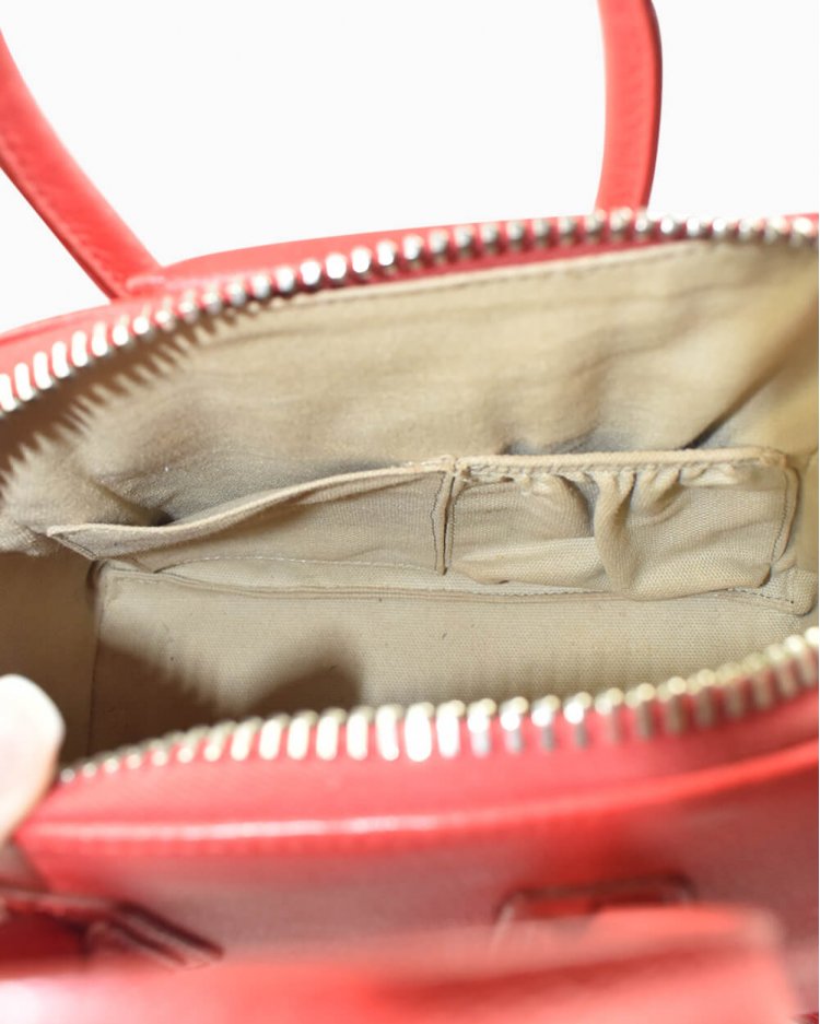 givenchy bolsa serial number