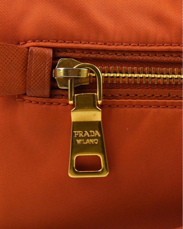 prada orange nylon bolsa