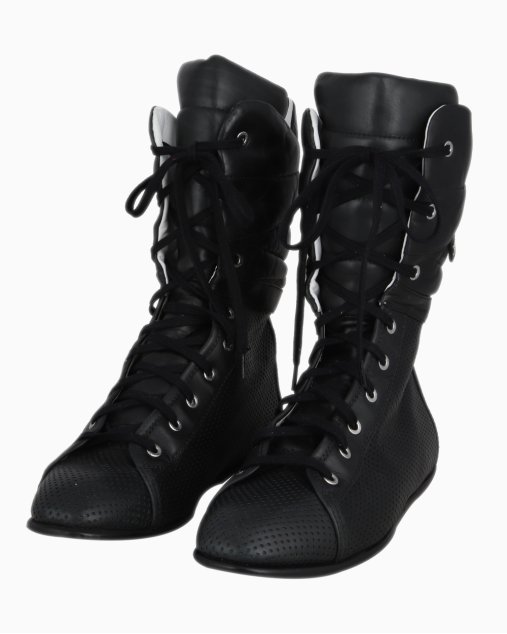 Bota Chanel Original Boxer Perforated Leather Preta Feminina
