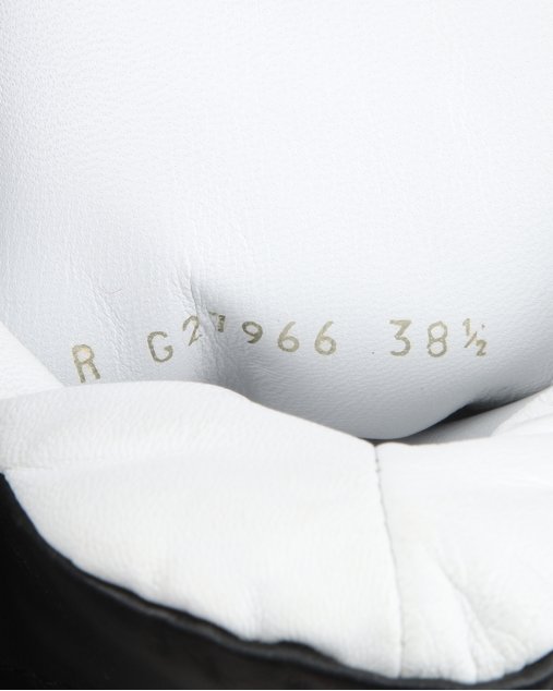 Bota Chanel Original Boxer Perforated Leather Preta Feminina
