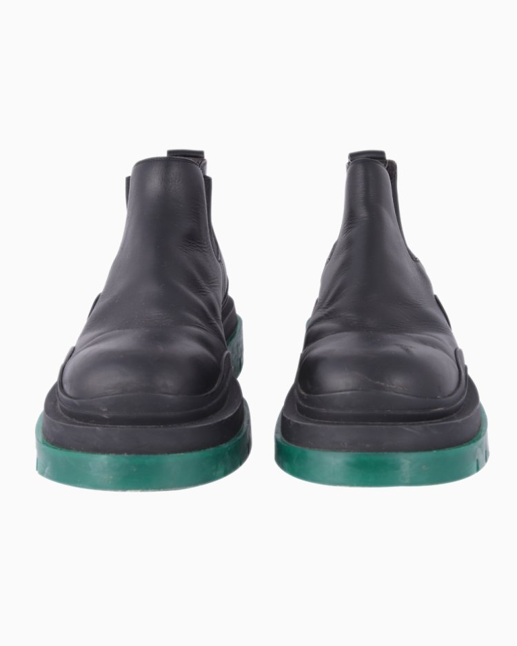 靴 BOTTEGA VENETA Tire Ankle Chelsea Boots Bota Bottega Veneta Original Tire Ankle Chelsea Preta e verde