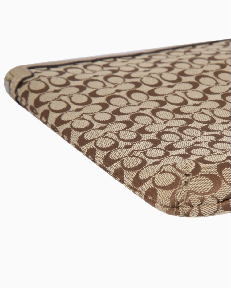 (美品) COACH iPadケース シグネチャー柄 ブラウン Capa Para Ipad Coach Original Signature Canvas Monograma Feminina