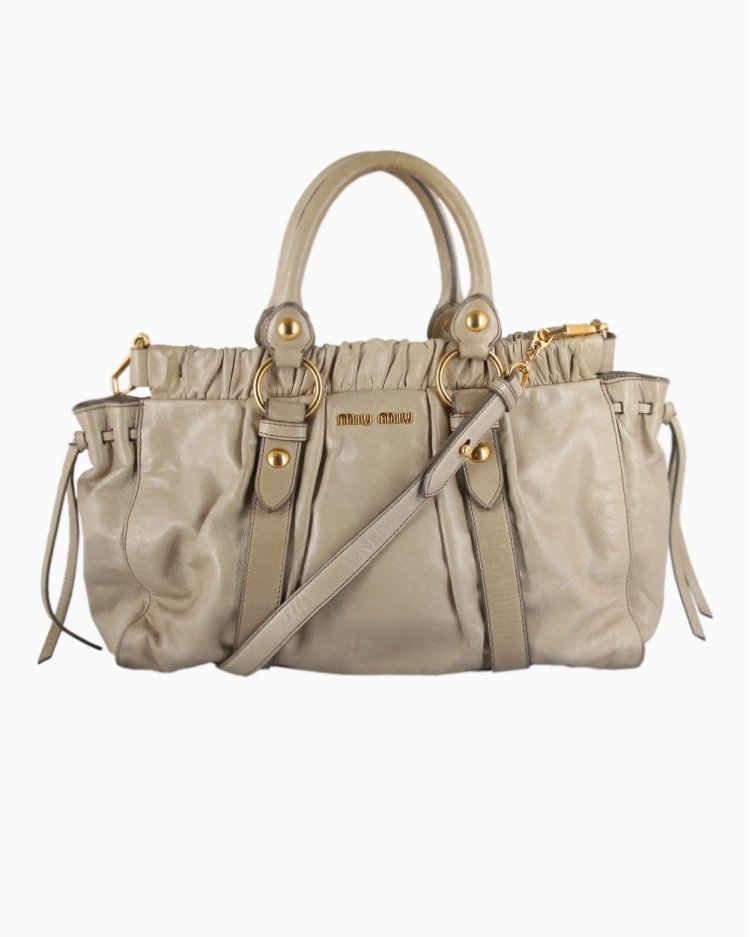 miu miu バッグ Bolsa Miu Mil Original Vitello Lux Gathered Tote Cinza Feminina