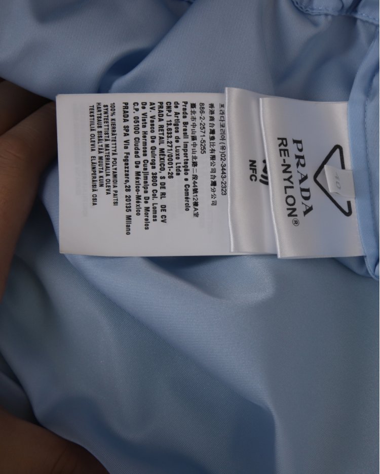 Jaqueta Prada Original Cropped Re-Nylon Azul Feminina