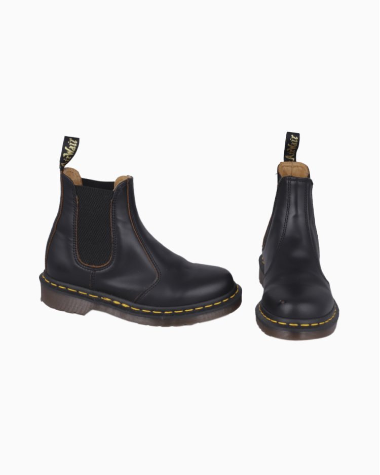 Bota Dr. Martens Original Chelsea Vintage 2976 Preta Feminina