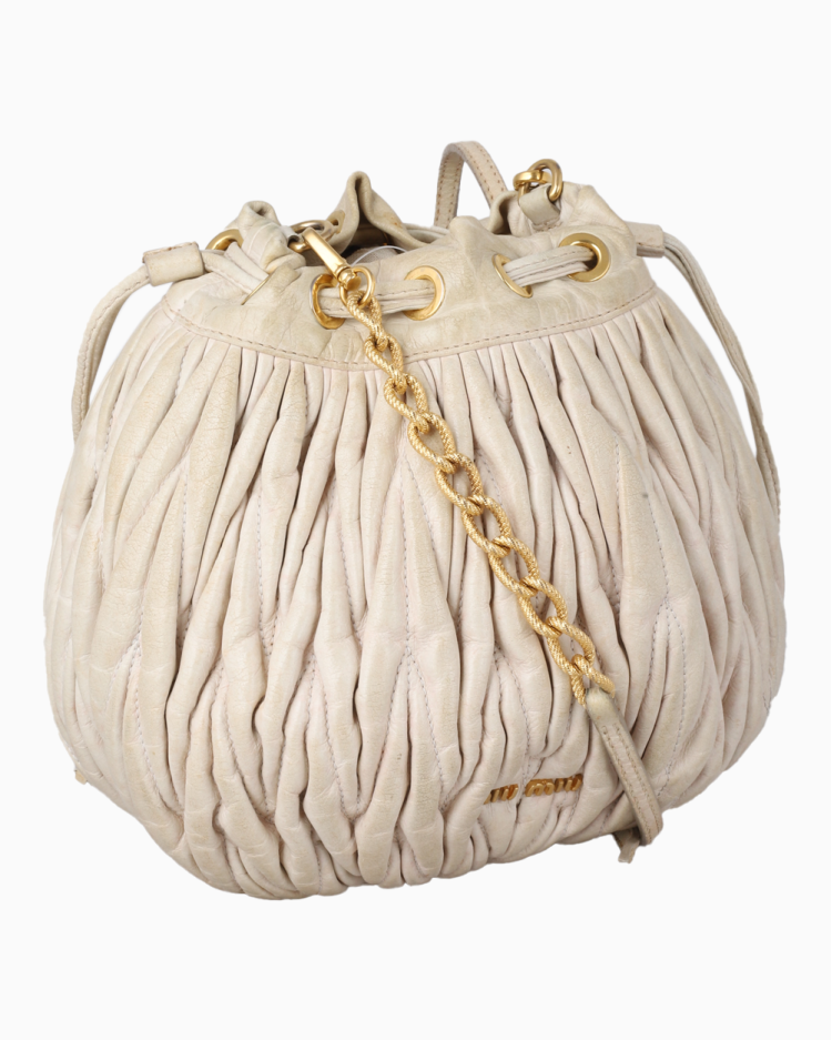 Bolsa Miu Miu Original Matelassê Bucket Off White Feminina
