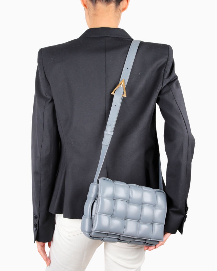Bolsa Bottega Veneta Original Padded Cassete Cinza Feminina