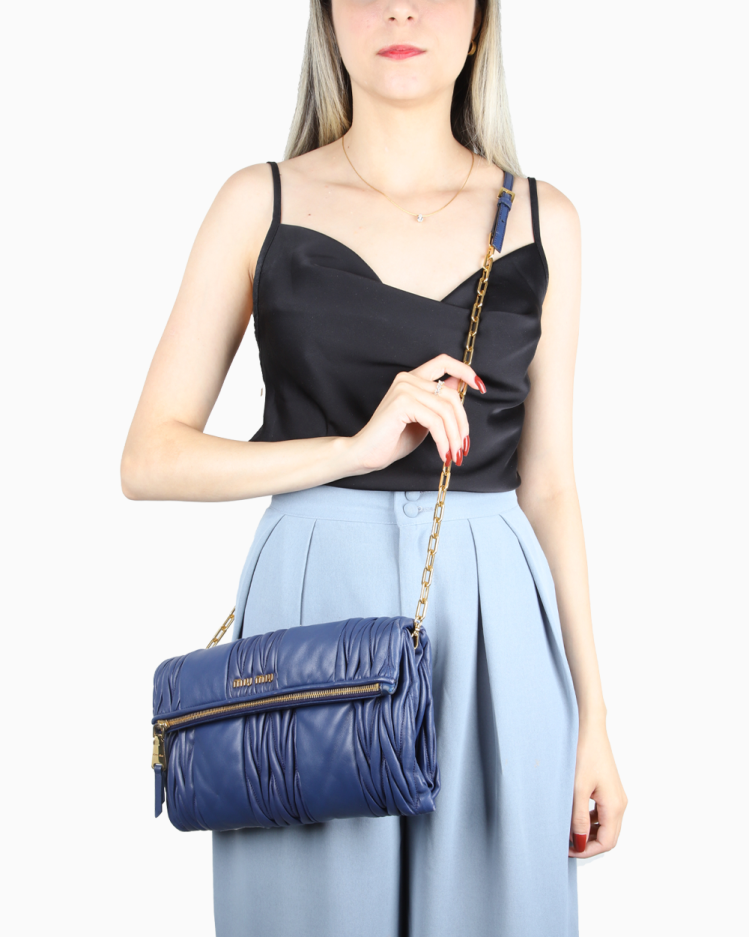 Clutch Miu Miu Original Matelasse Patch Azul Marinho Feminina