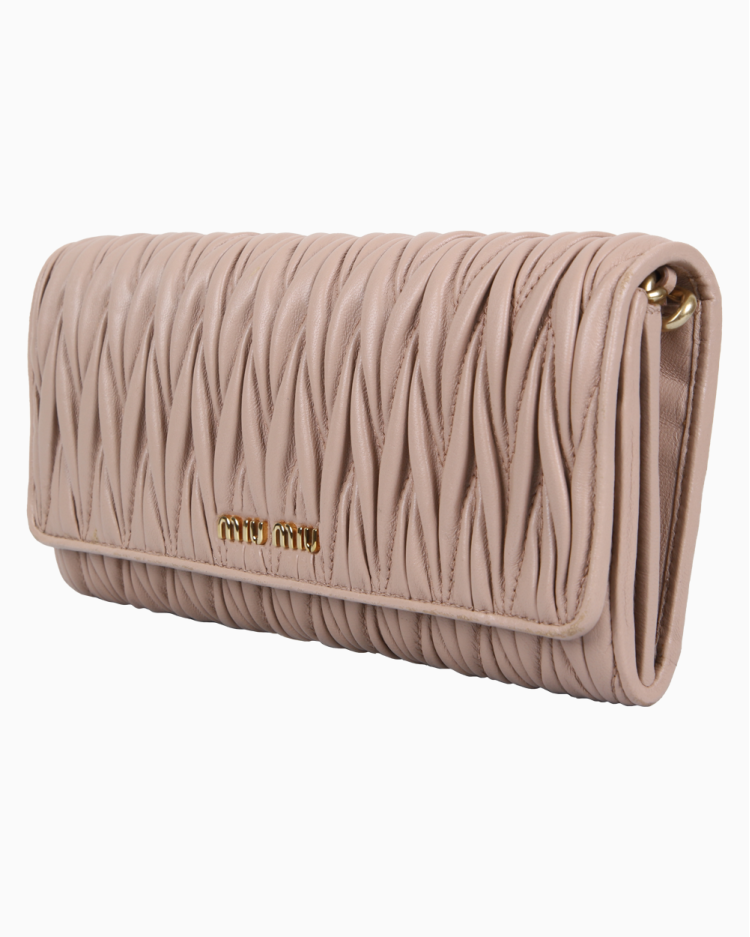 Bolsa Miu Miu Original Wallet On Chain Matelassê Nude Feminina