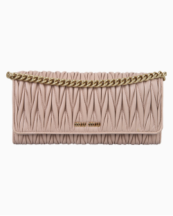 Bolsa Miu Miu Wallet On Chain Matelassê Nude