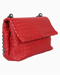 Bolsa Bottega Veneta Olimpia Intrecciato Vermelha