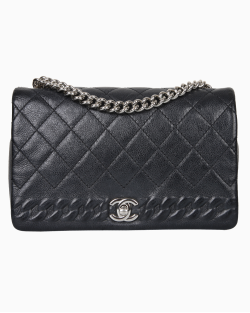 Bolsa Chanel Chain Embossed Braid Calfskin Preta