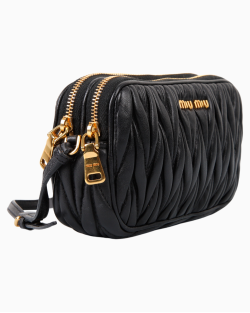 Bolsa Miu Miu Nappa Matelassê Mini Preta