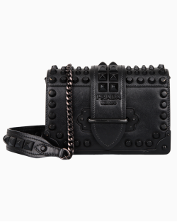 Bolsa Prada Cahier Studded Saffiano Preta