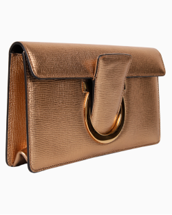 Bolsa Clutch  Ferragamo Couro Dourada