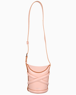 Bolsa Alexander McQueen The Curve Bucket Nude