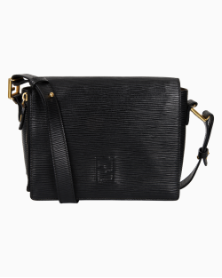 Bolsa Fendi Vintage EPI Preta