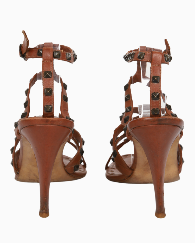 Sandália Manolo Blahnik Original Spikes Couro Marrom Feminino