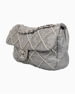Bolsa Chanel Ultra Stitch Flap Calfskin Cinza