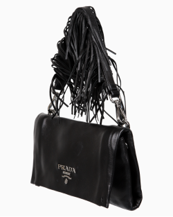 Bolsa Prada Soft Calf Fringe Flap Preta