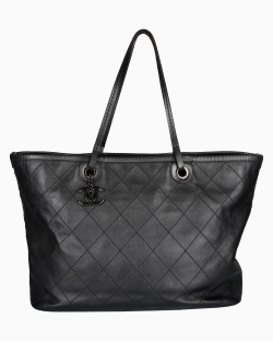 Bolsa Chanel OnTheRoad Preto