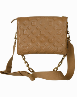 Bolsa Louis Vuitton Coussin PM Coussin Nude