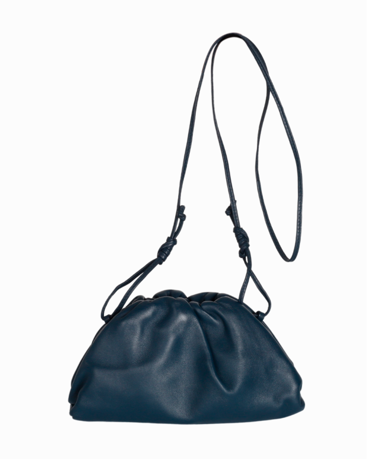 Bolsa Bottega Veneta Mini Pouch Azul Marinho