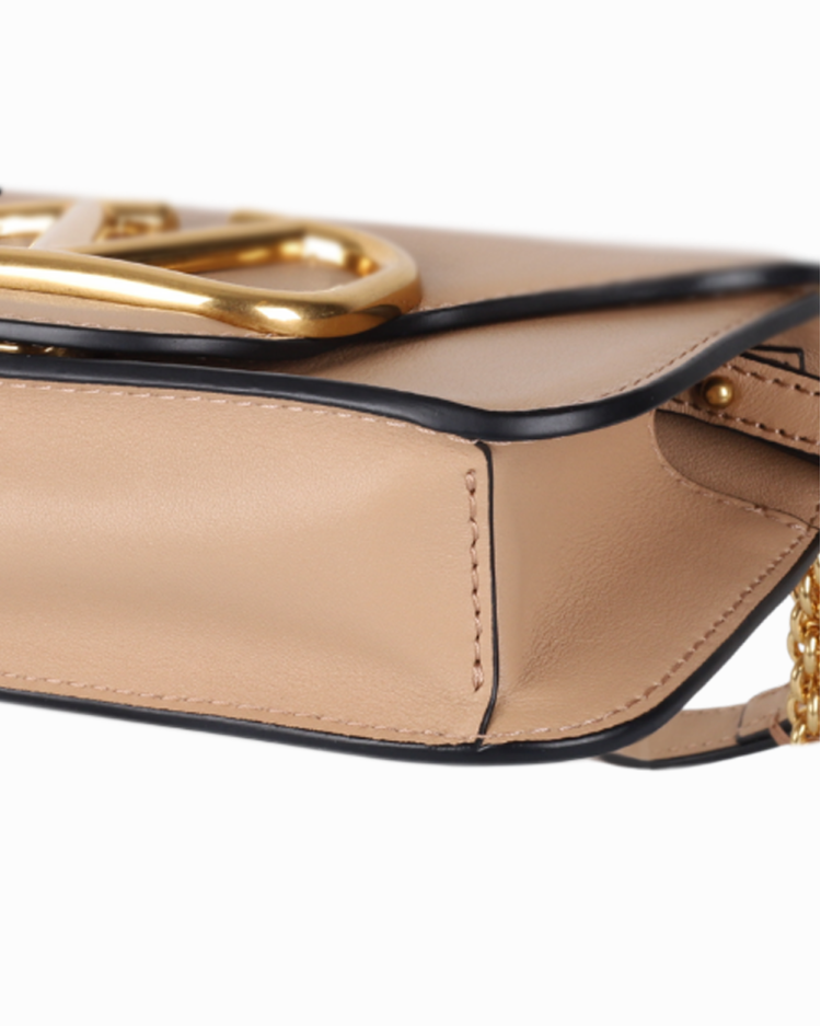 c*4様 VALENTINO GARAVANI Tênis Valentino Garavani Rockstud PB | Brechó de luxo - Prettynew