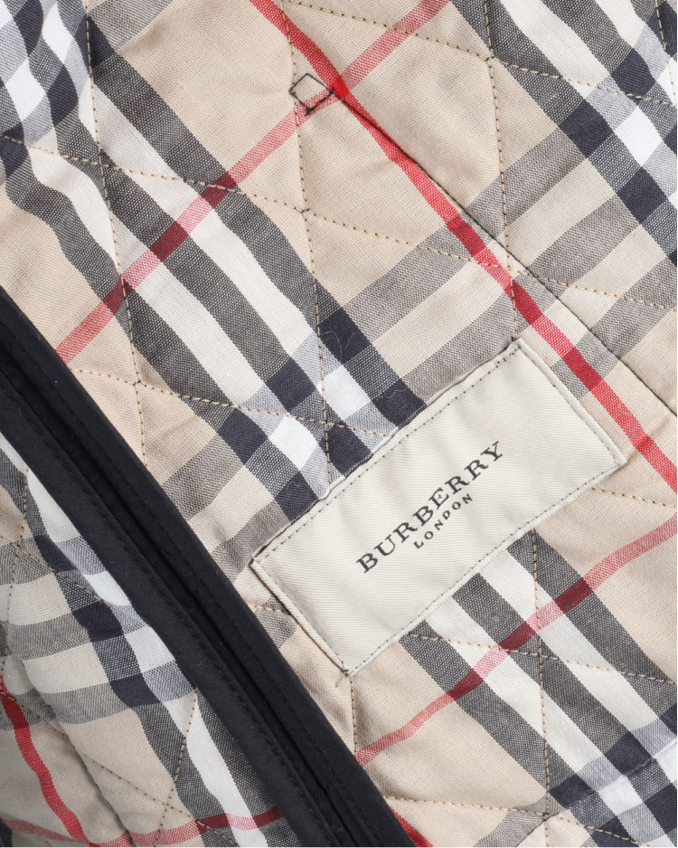 Jaqueta Burberry Matelassê Preto