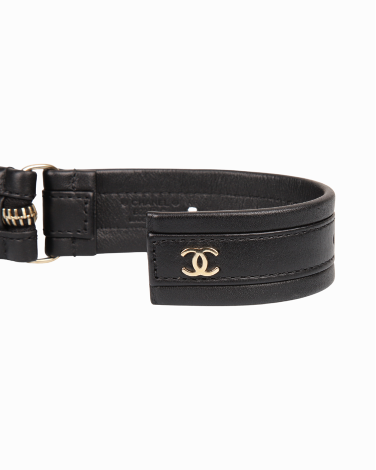 Cinto Chanel com Detalhe em Zíper Preto