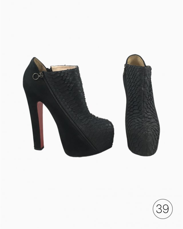 Ankle Boot Christian Louboutin Predator Original Python Preto Feminino