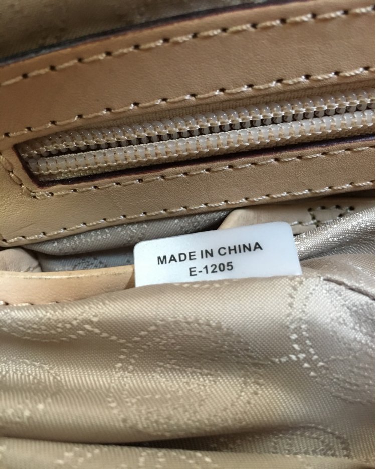 prada leather pouch bolsa