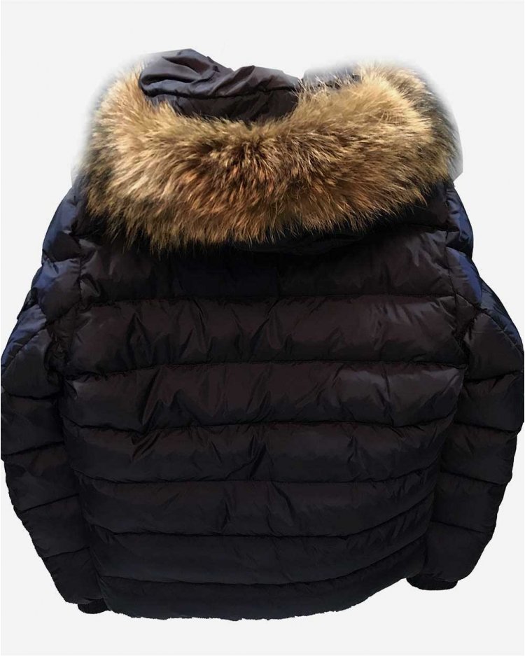 casaco moncler usado