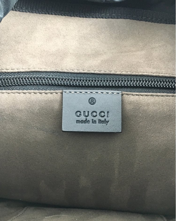 Mochila Gucci Monogram